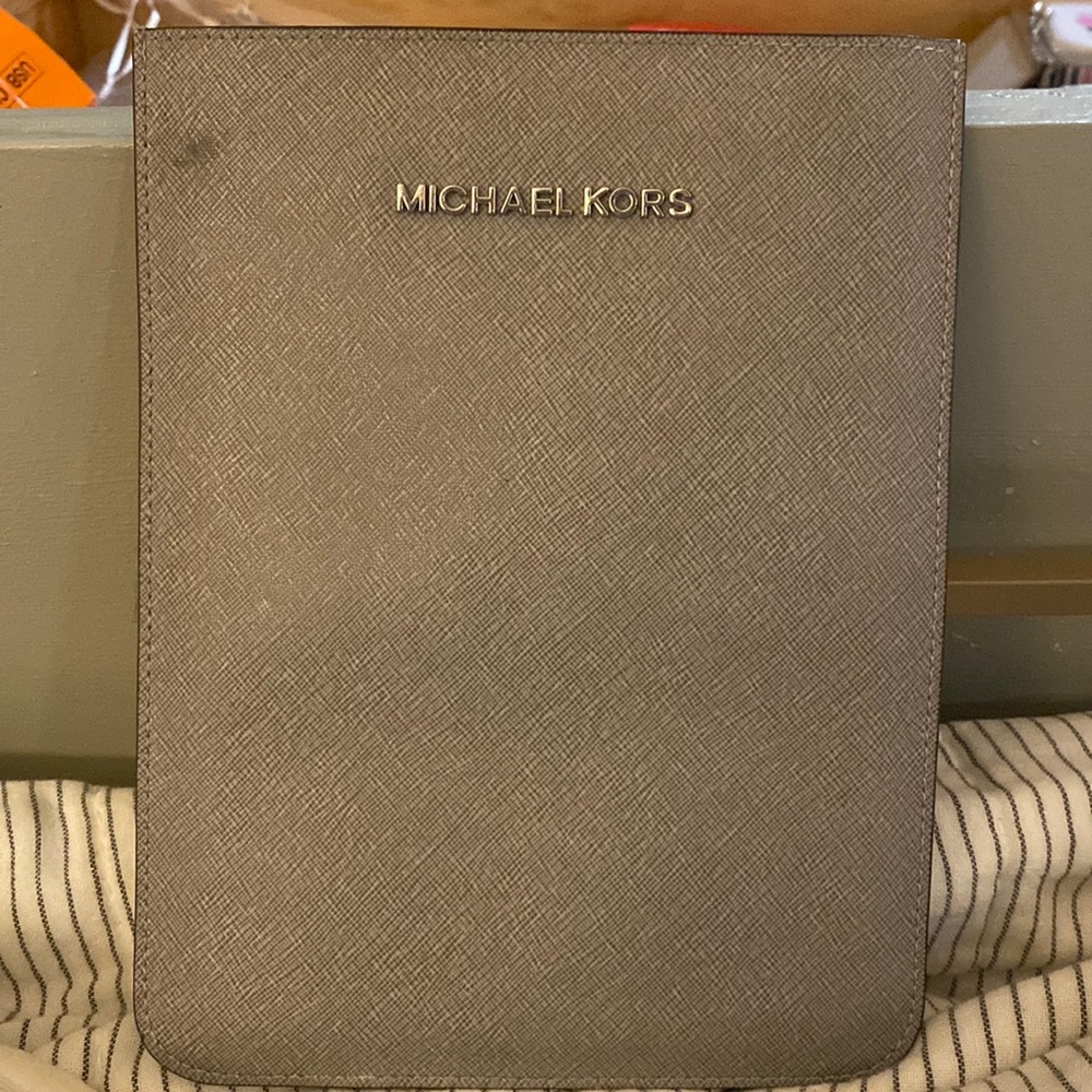 Michael Kors iPad Sleeve